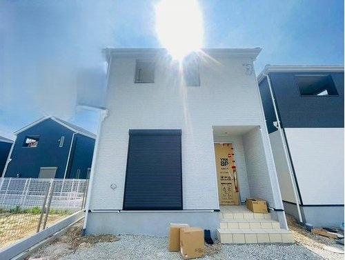 寝屋川市太秦元町の新築一戸建