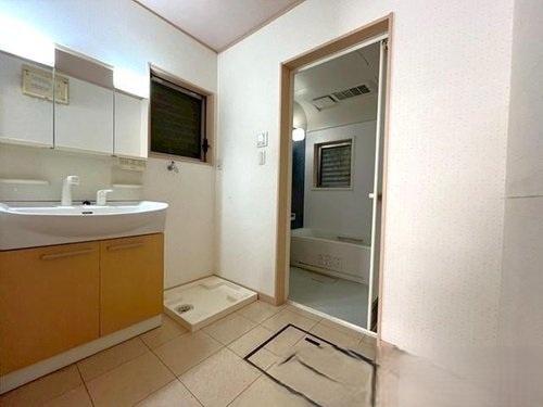 門真市舟田町の中古一戸建て