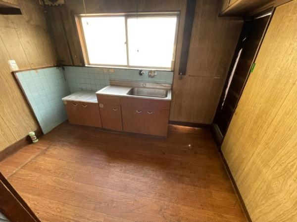 寝屋川市萱島本町の中古一戸建て