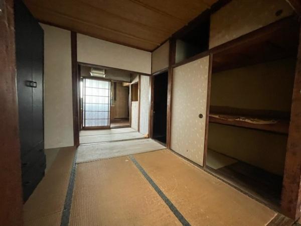 寝屋川市萱島本町の中古テラスハウス