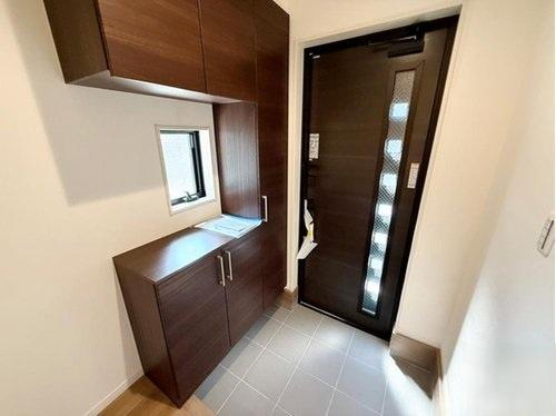寝屋川市北大利町の新築一戸建