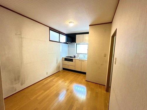 寝屋川市高柳７丁目の中古一戸建て