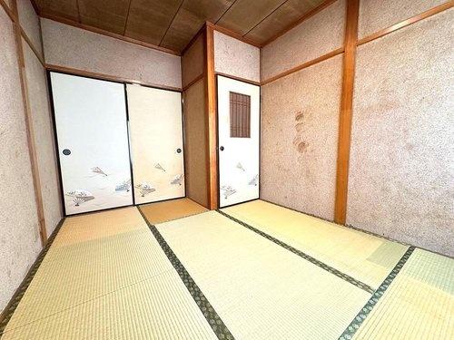 寝屋川市高柳７丁目の中古一戸建て