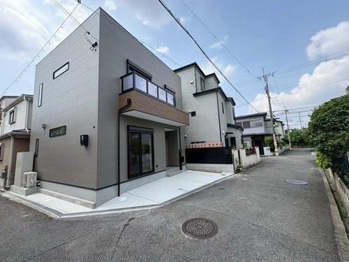 寝屋川市成美町の新築一戸建