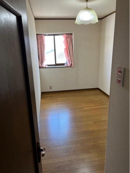 寝屋川市高柳５丁目の中古一戸建て