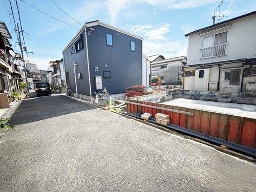 寝屋川市高柳７丁目の新築一戸建