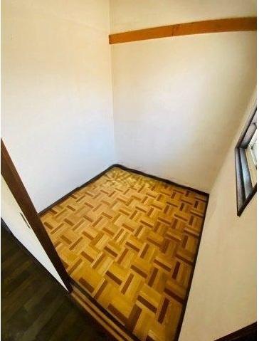 寝屋川市高柳１丁目の中古一戸建て