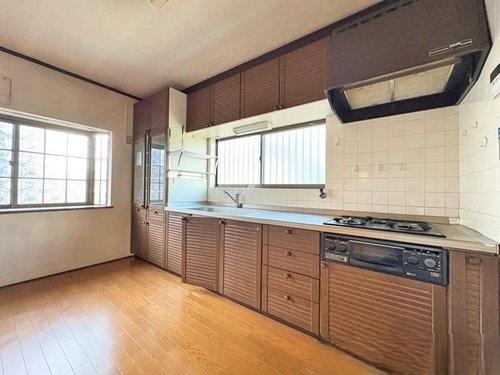 寝屋川市宝町の中古一戸建て
