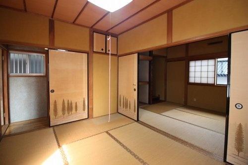 寝屋川市国松町の中古一戸建