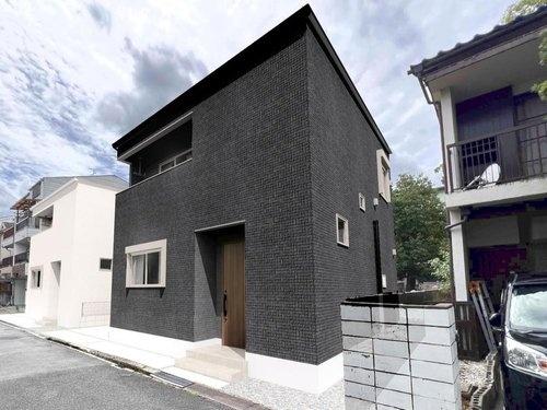 寝屋川市高柳３丁目の新築一戸建