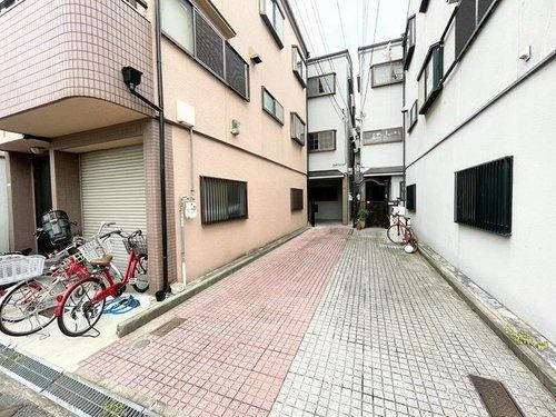 寝屋川市北大利町の中古一戸建て