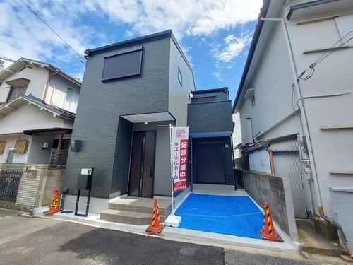 寝屋川市成美町の新築一戸建