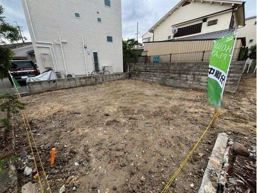 寝屋川市東大利町の新築一戸建