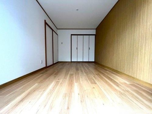 寝屋川市高柳６丁目の中古一戸建