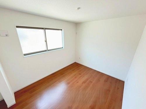 寝屋川市国松町の新築一戸建