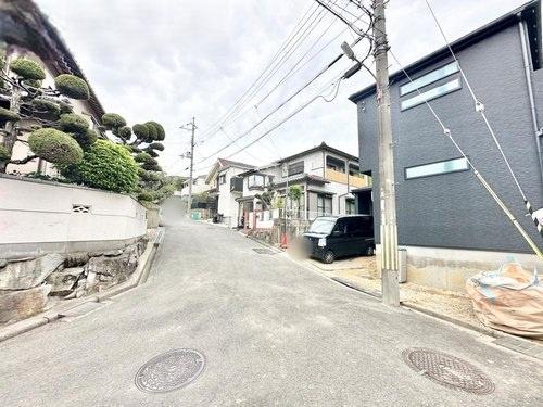 寝屋川市高宮２丁目の新築一戸建