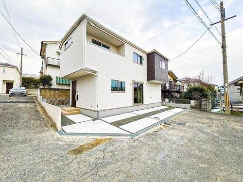 寝屋川市成田東町の新築一戸建
