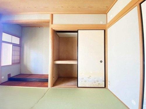 寝屋川市成田東が丘の中古一戸建て
