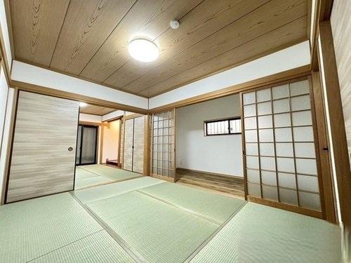 寝屋川市南水苑町の中古一戸建て