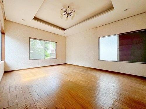 寝屋川市八幡台の中古一戸建