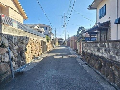 寝屋川市太秦緑が丘の中古一戸建て