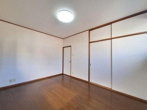 寝屋川市太秦緑が丘の中古一戸建て