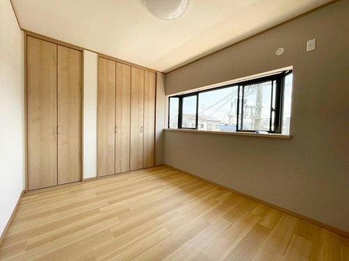 寝屋川市春日町の中古一戸建て