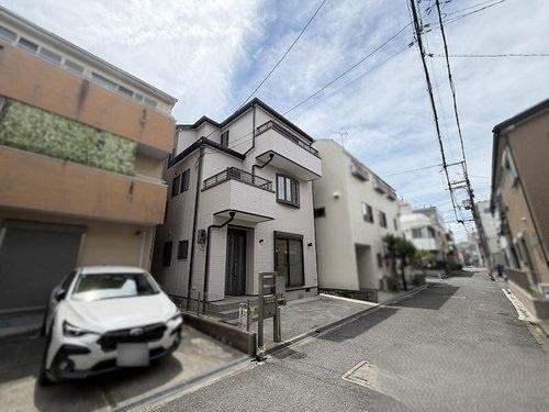 寝屋川市北大利町の中古一戸建て