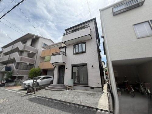 寝屋川市北大利町の中古一戸建