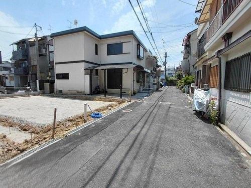寝屋川市高柳２丁目の新築一戸建