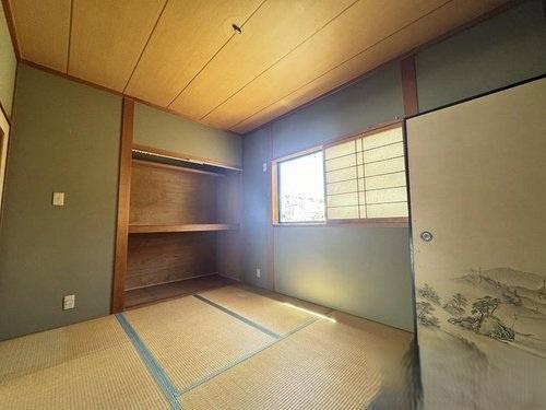 寝屋川市堀溝３丁目の中古一戸建て