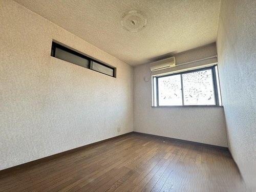 寝屋川市堀溝３丁目の中古一戸建て