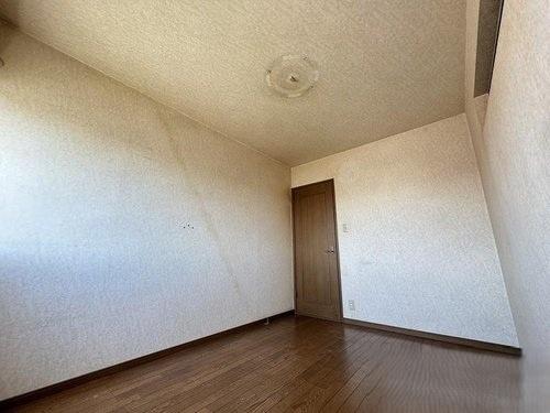 寝屋川市堀溝３丁目の中古一戸建て