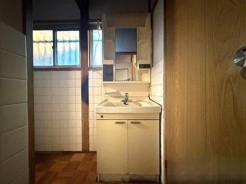 寝屋川市太秦桜が丘の中古一戸建て