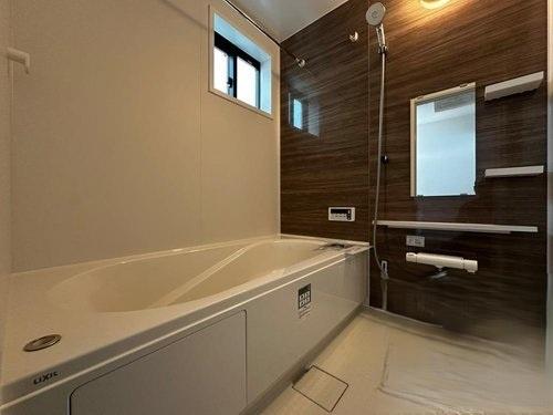 四條畷市二丁通町の新築一戸建