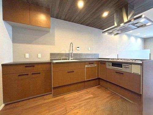 寝屋川市黒原橘町の中古一戸建て