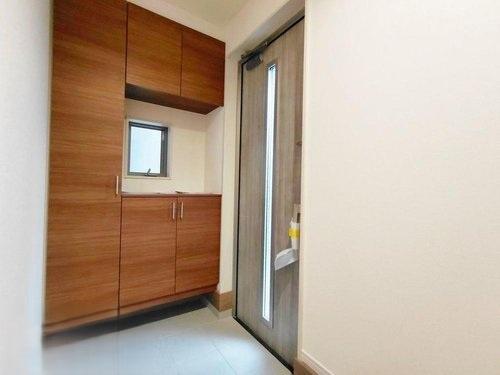 寝屋川市高柳７丁目の新築一戸建