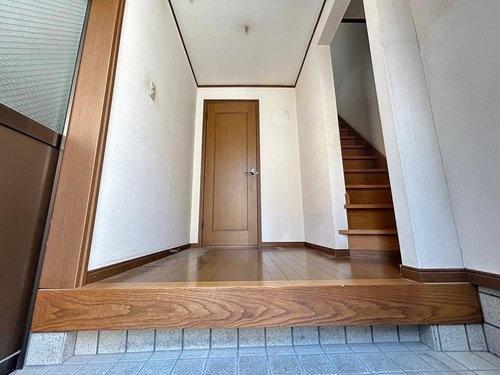寝屋川市長栄寺町の中古一戸建て