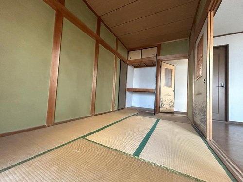 寝屋川市長栄寺町の中古一戸建て