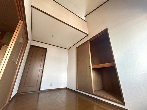 寝屋川市長栄寺町の中古一戸建て