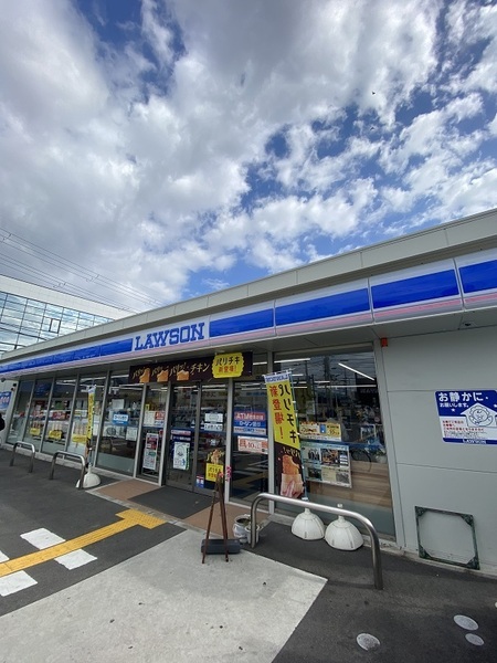 寝屋川市大成町(ローソン寝屋川大成店)