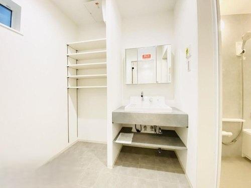 寝屋川市池田１丁目の新築一戸建