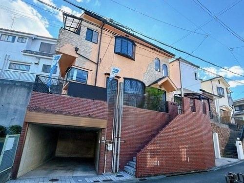 寝屋川市太秦東が丘の中古一戸建