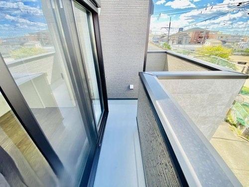 寝屋川市黒原旭町の新築一戸建