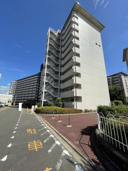 向島ニュータウン第３街区E棟
