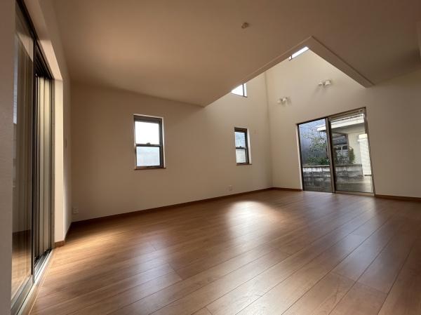 宇治市木幡御蔵山の中古一戸建