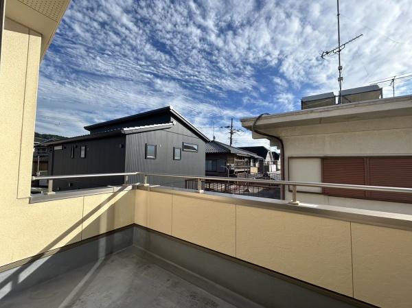 宇治市木幡御蔵山の中古一戸建