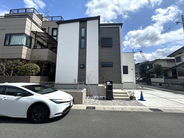 宇治市伊勢田町砂田の新築一戸建