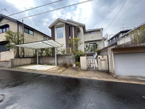宇治市平尾台２丁目の中古一戸建