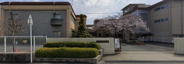 城陽市寺田深谷の土地(城陽市立城陽中学校)